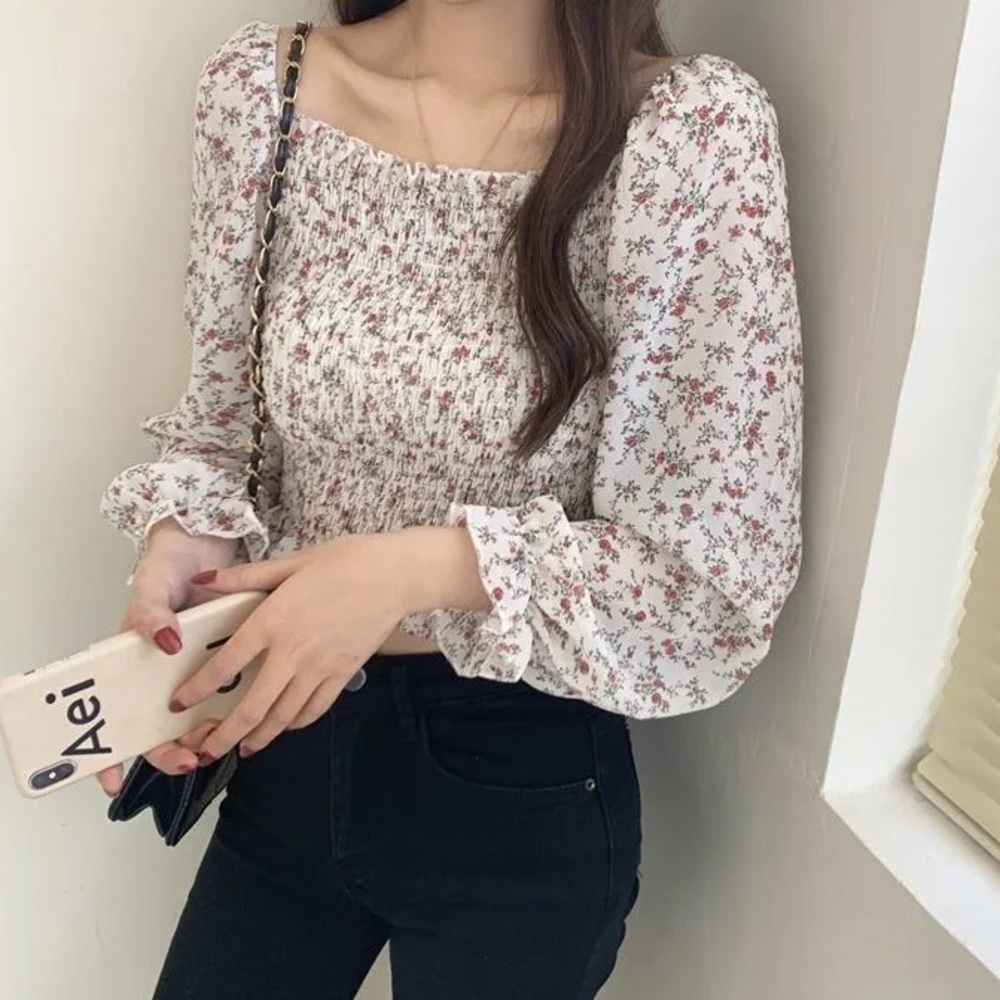 Long Sleeve Floral Print Top (one size)